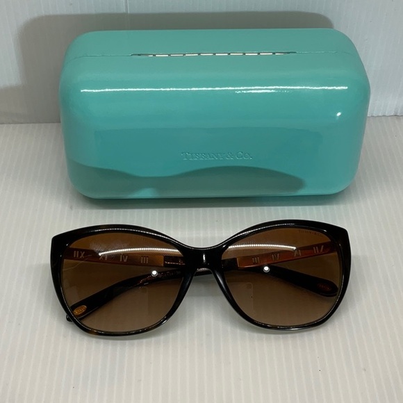 Tiffany woman sunglasses tf 4094 cat eye made in Italy main image 6